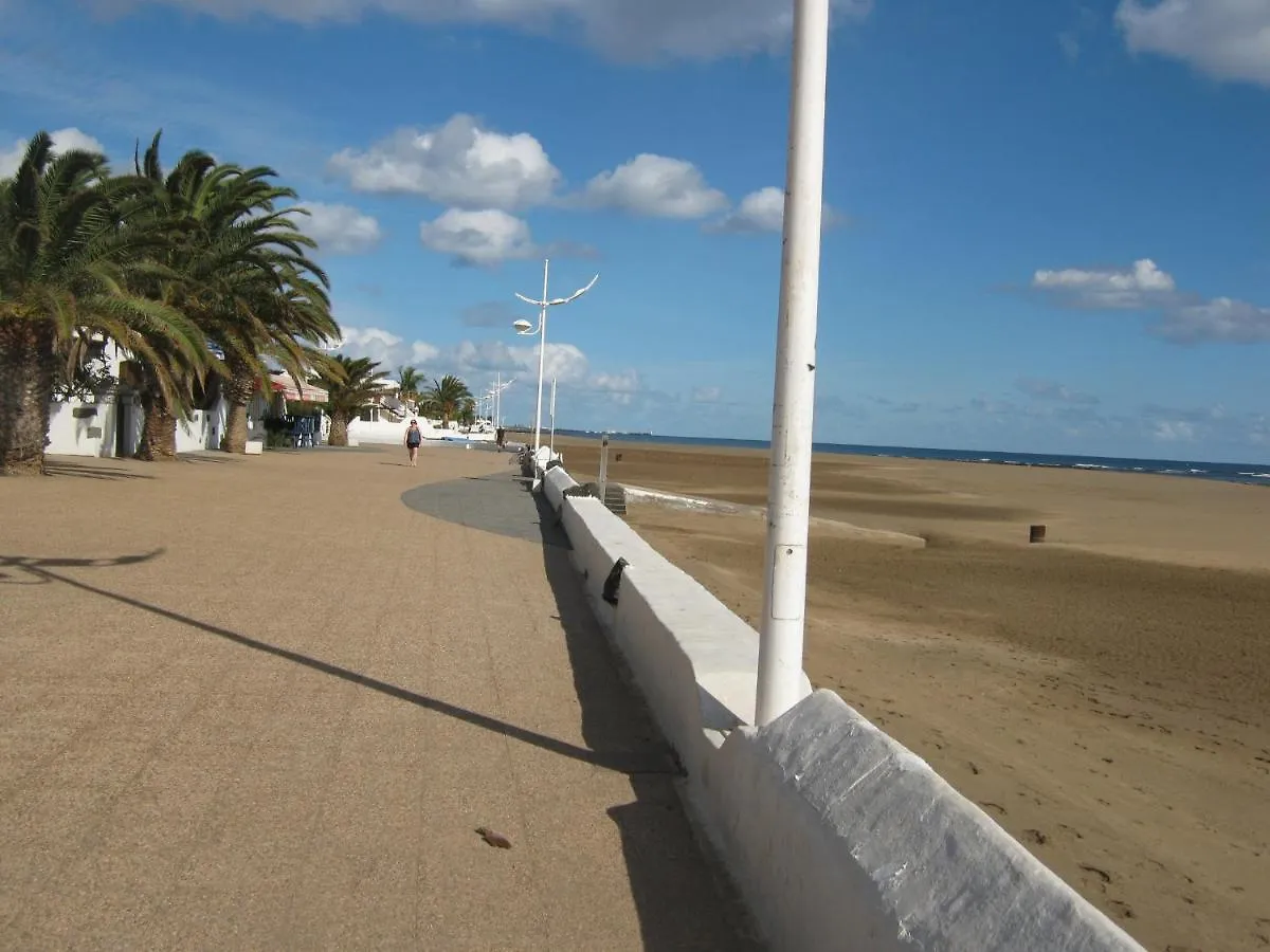 Apartament Elena Beach House Lanzarote Playa Honda  Hiszpania