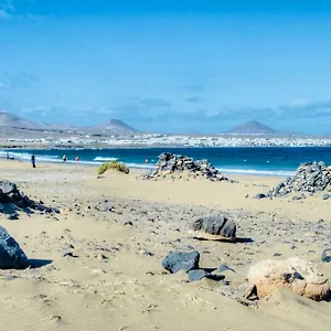 Canaryislandshost L Blue Ocean Lanzarote Apartment